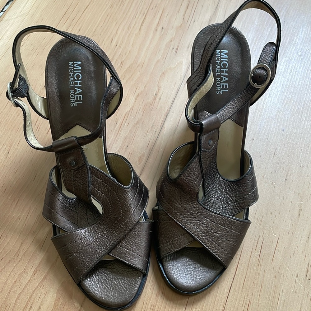 Bronze leather Michael Kors heeled sandal